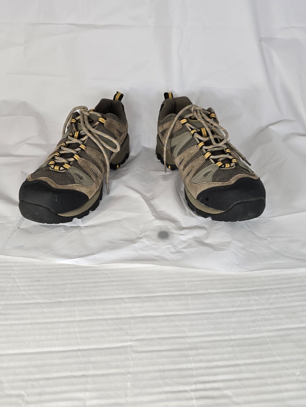 Khombu Men's SP14-135W Low Top Trail Hiking Shoes Brown Suede Mesh Size 11W